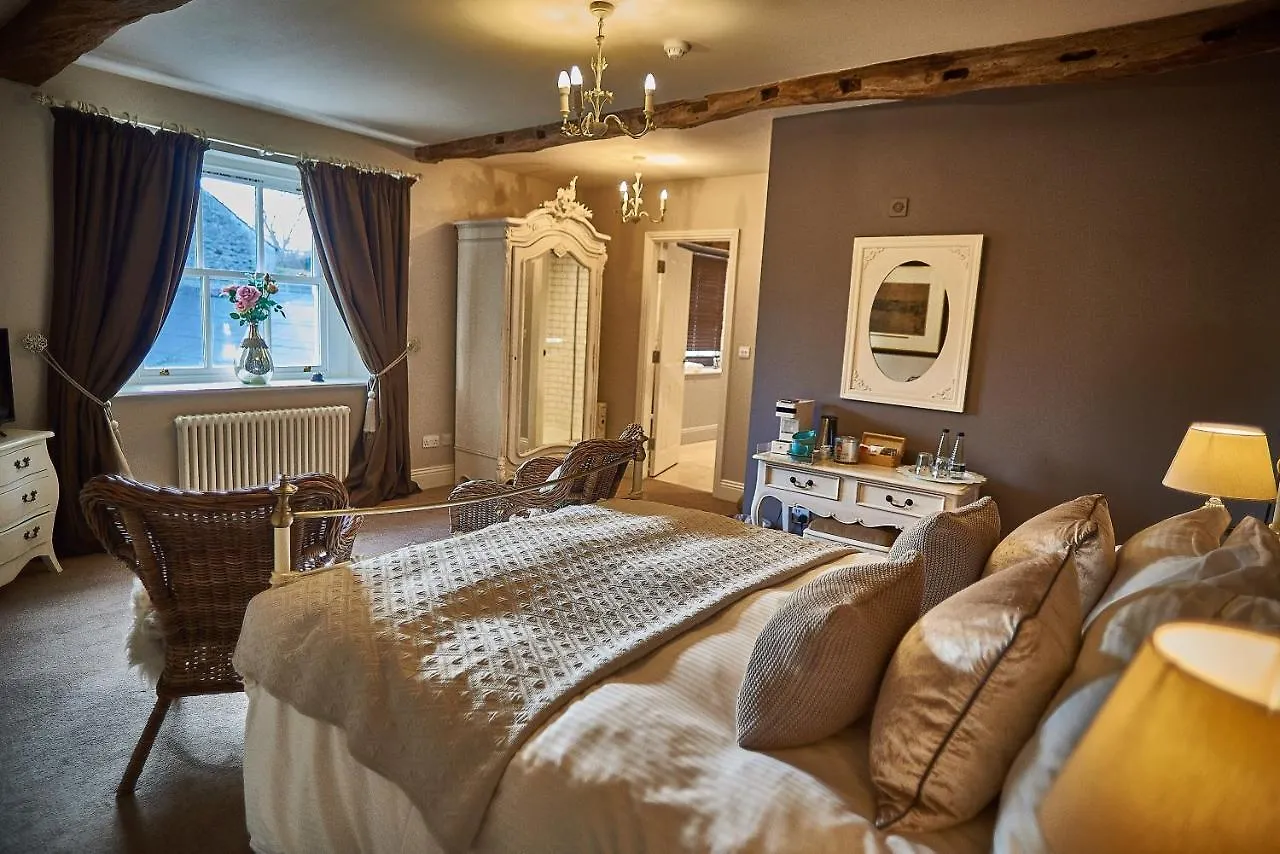 Plough 5* Lupton