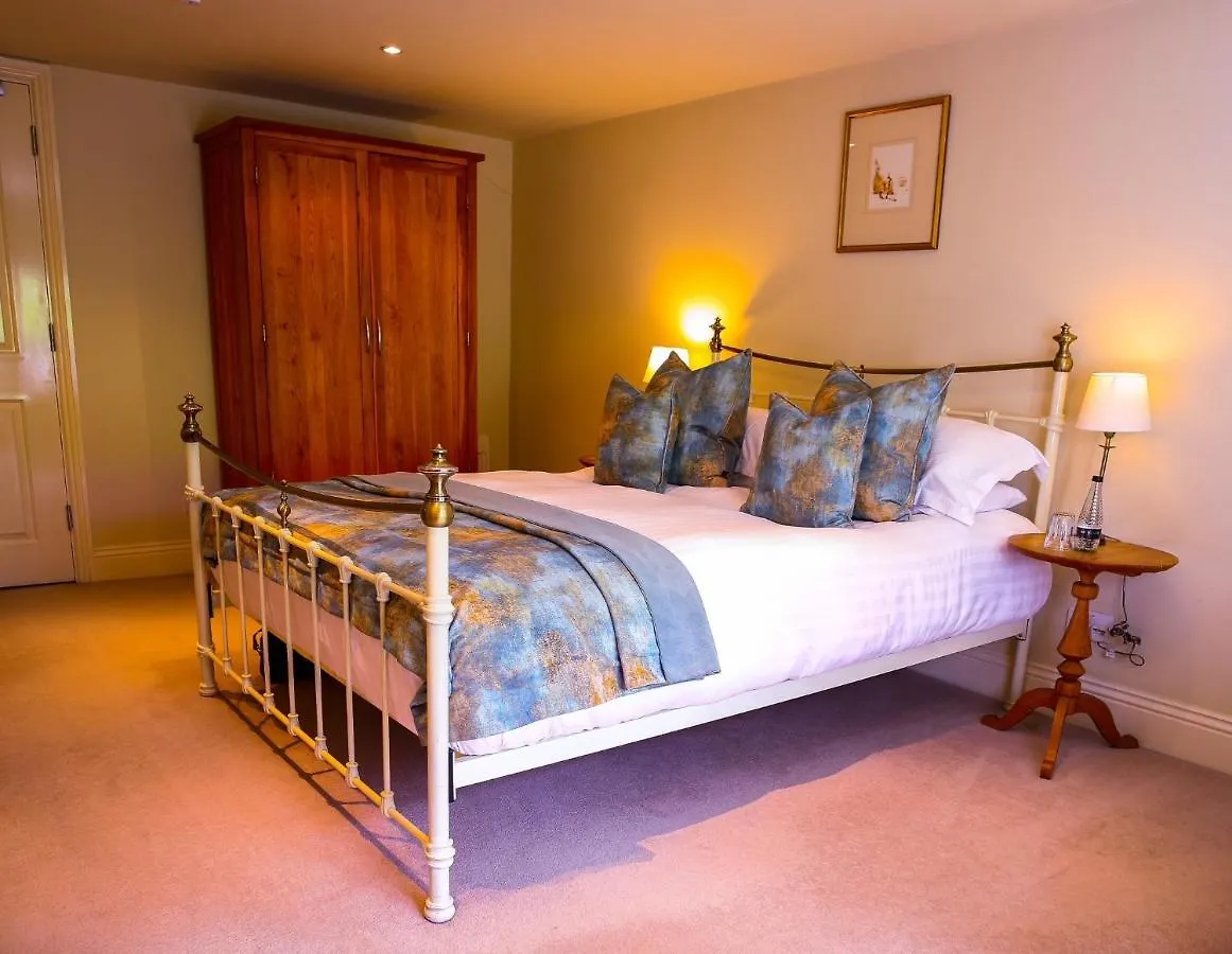 Plough Penzion 5*