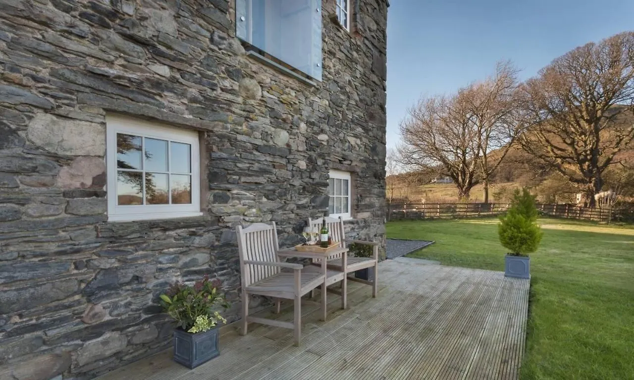 Holiday home Cedar Nook *