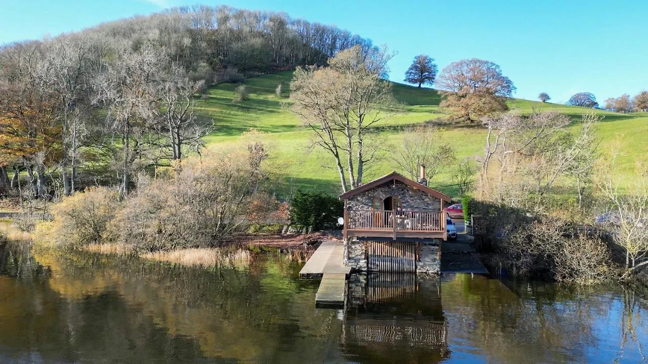 Duke Of Portland Boathouse On The Shore Of Ullswater Ideal For A Romantic Break Pooley Bridge
