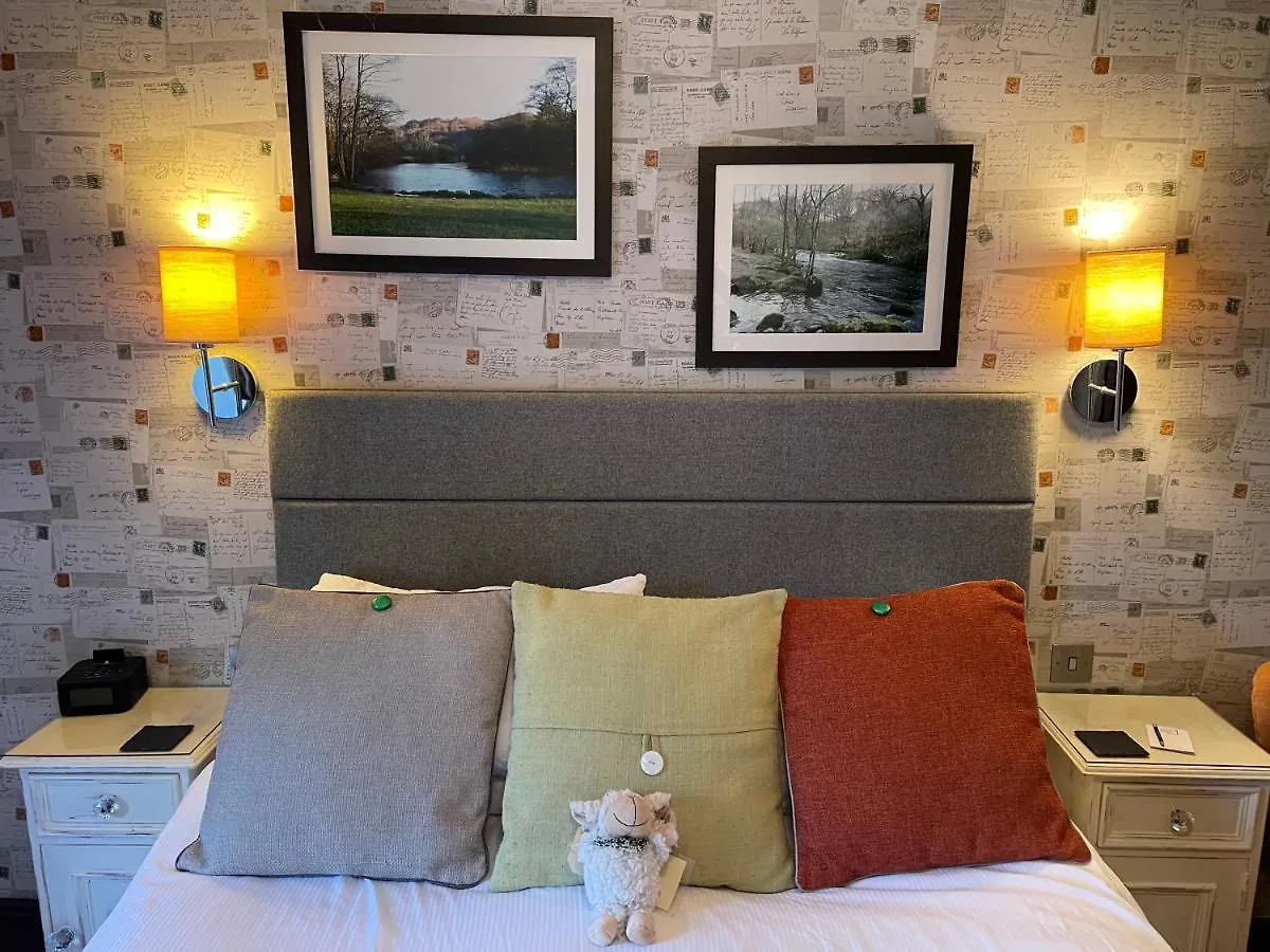 Glenville House - Adults Only - Incl Free Off-site Health Club With Swimming Pool, Hot Tub, Sauna & Steam Gasthof