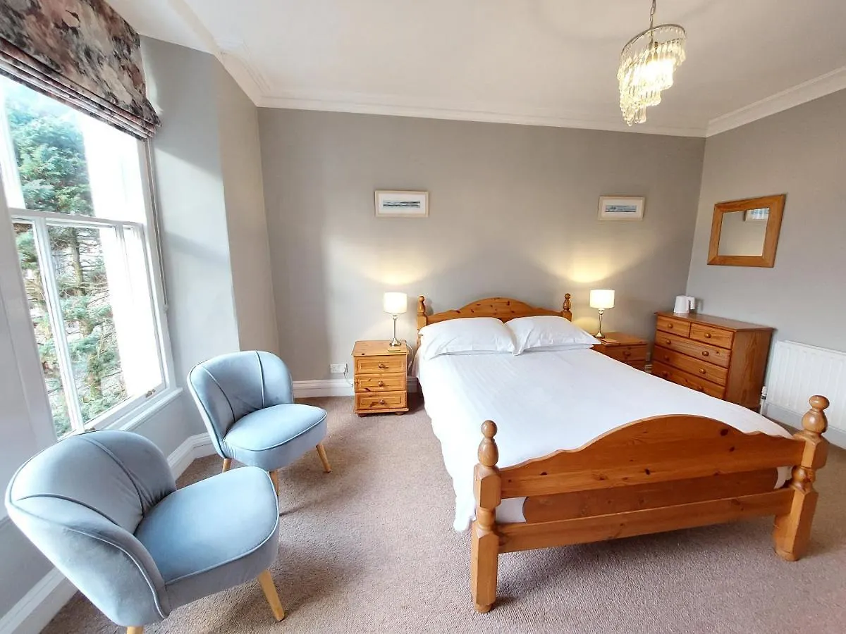 Ashleigh House 4*