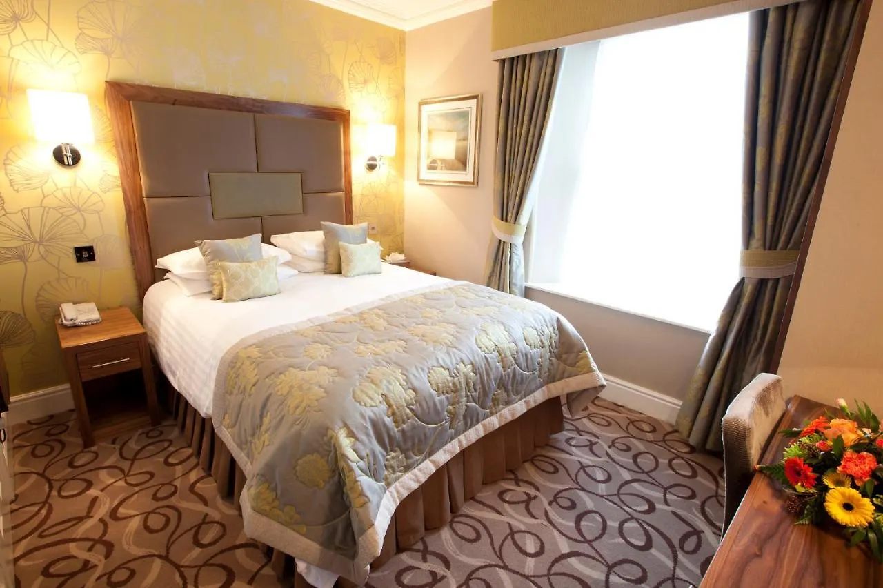 The Hotel 4*