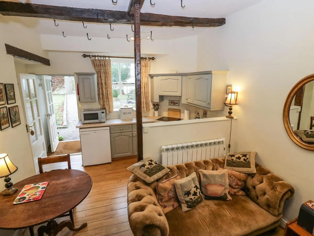 Longlands Milkmaid's Parlour