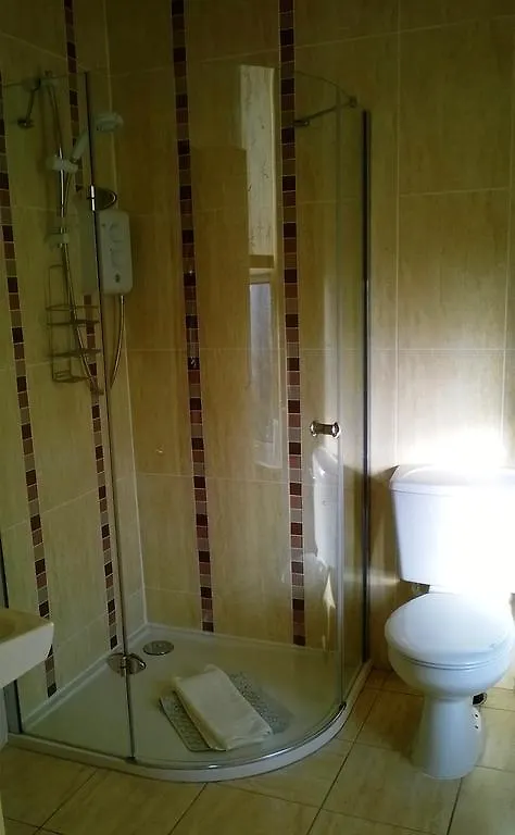 Albany House 4*