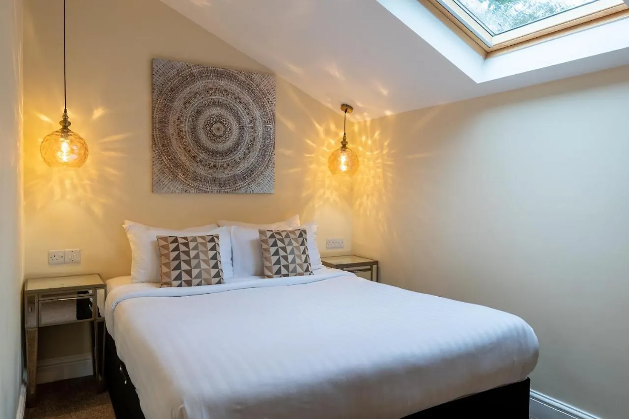Hotel Lakes & Bowness-on-Windermere