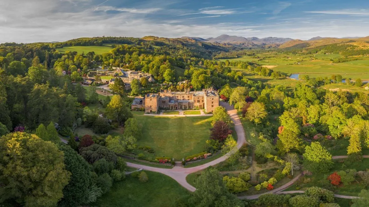 Muncaster Castle Coachman's Quarters 4*