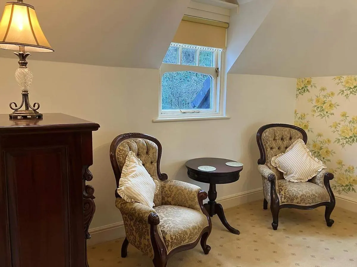 Storrs Gate House B&B 보우네스온윈더미어