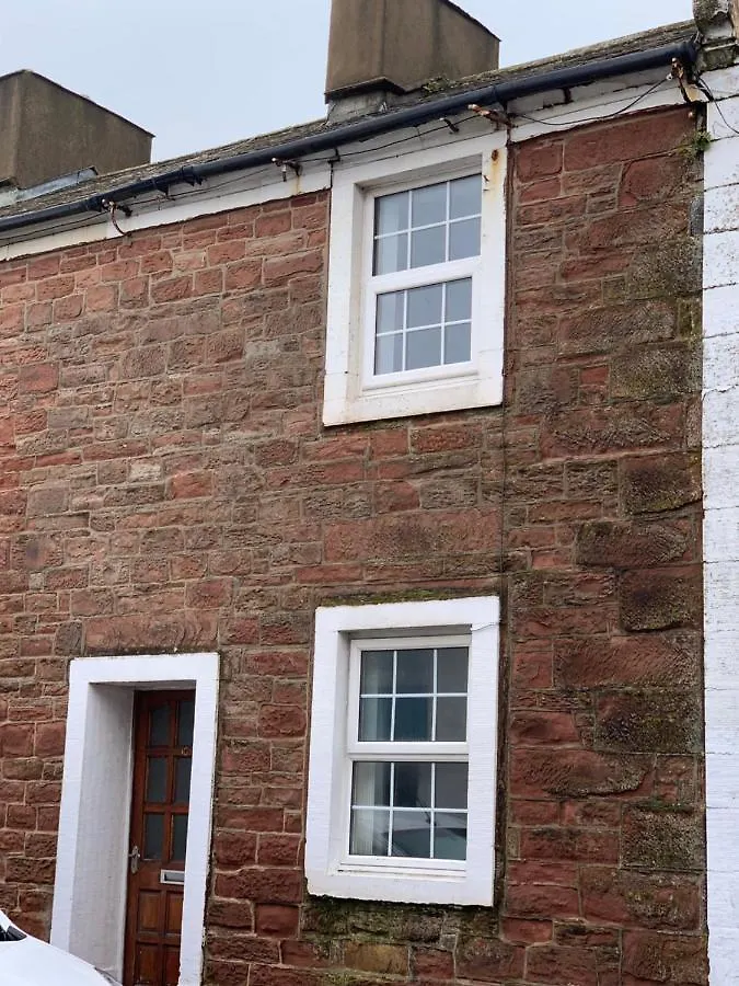 18 Main Street St Bees