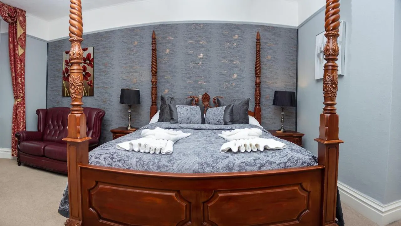 Beaumont - Free Off-site Health Club - Adults Only 5*