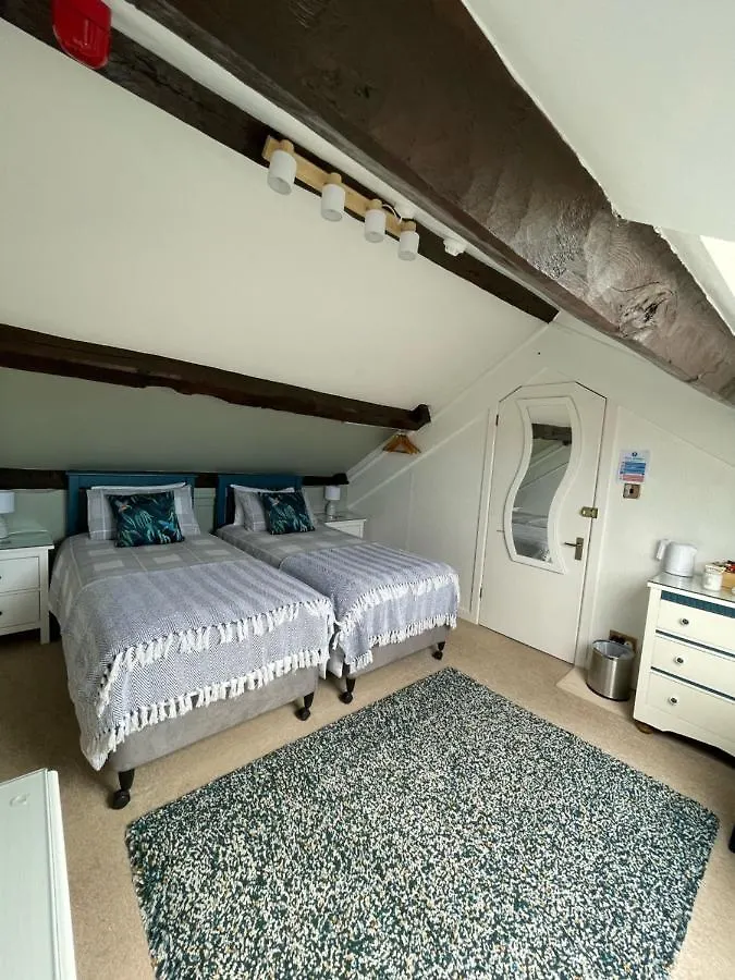 Гостевой дом Rosegarth 4*
