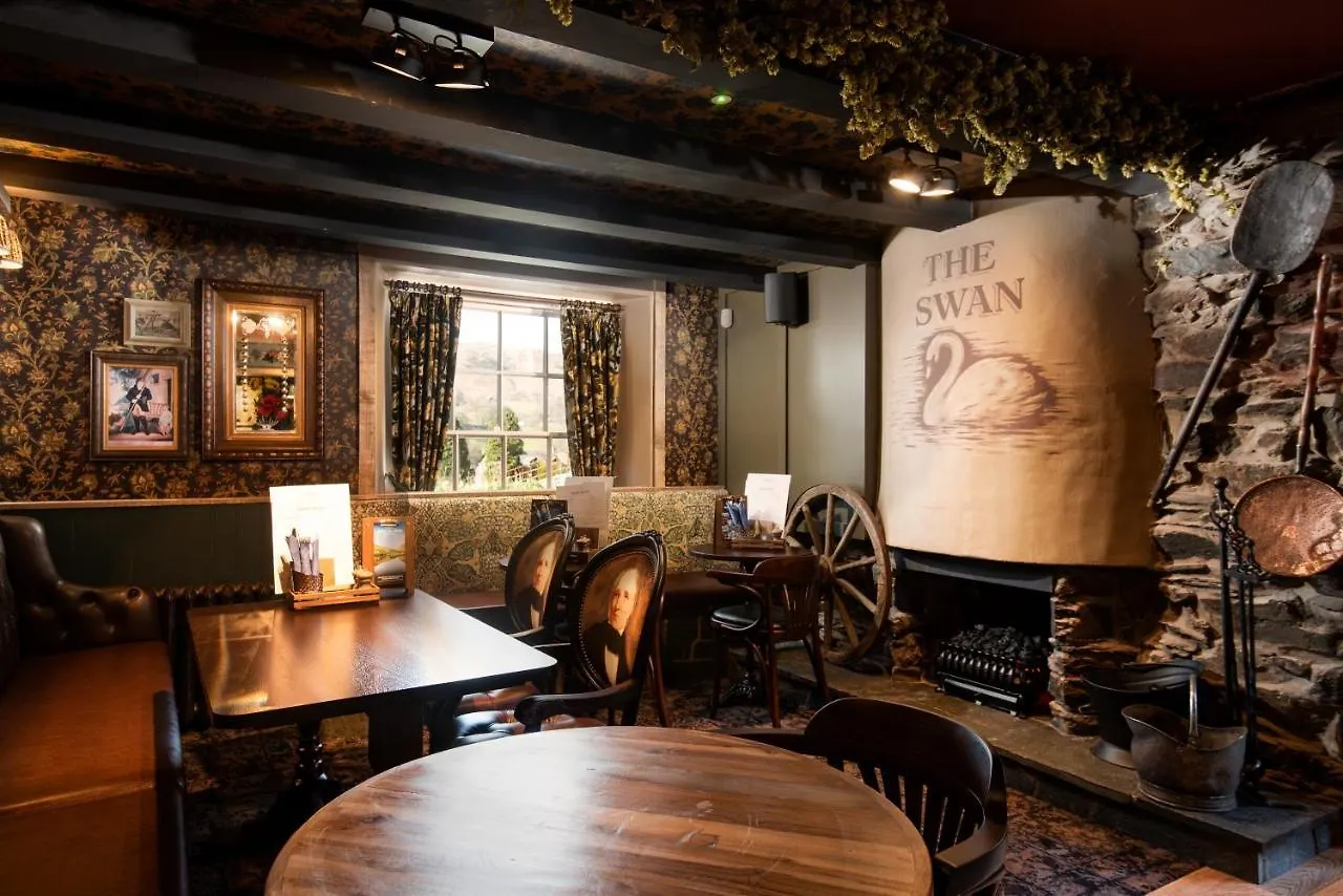 بيت ريفي The Swan At Grasmere- The Collection Group جراسمير