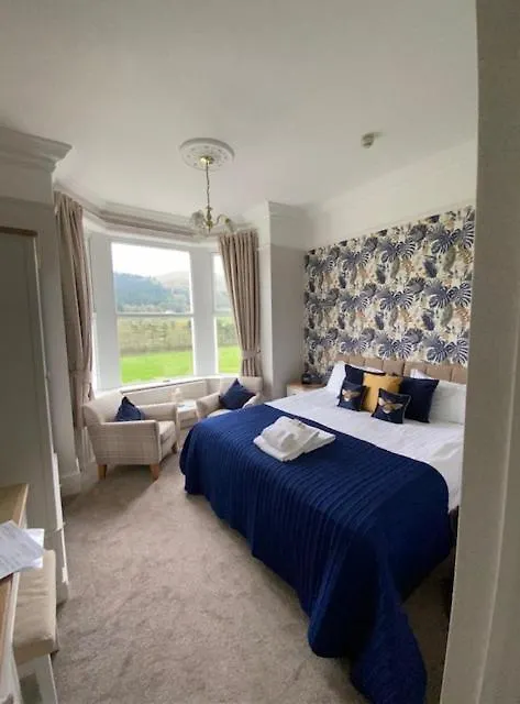 Pensionat Link House 4*