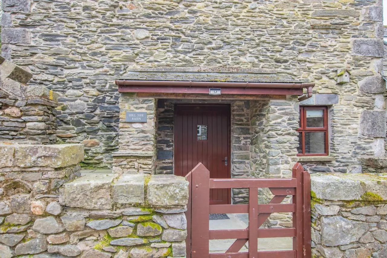 Hill Side Barn *