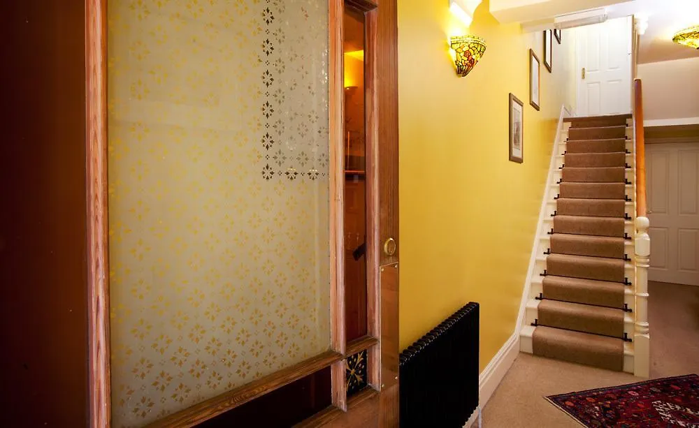 Burnside Bed and Breakfast Κέσγουικ