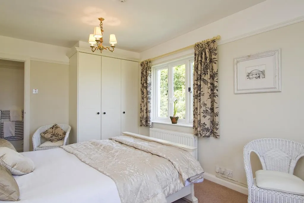 High Grassings Bed & Breakfast 4*