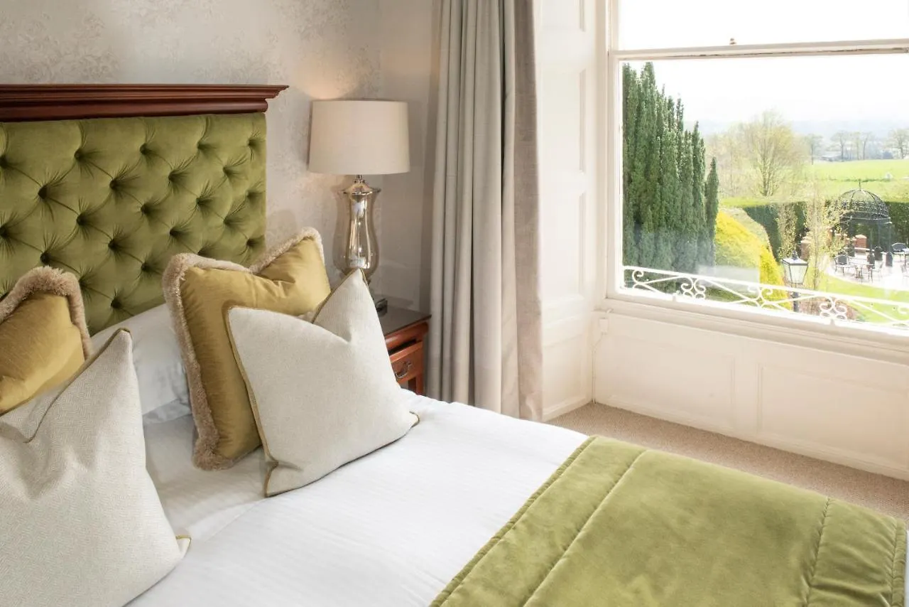Roundthorn & Luxury 5* بنريث