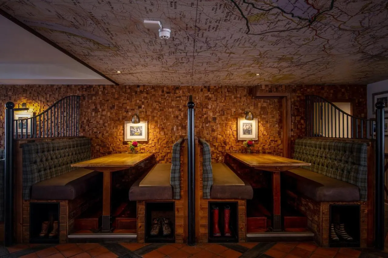The Crown Hotel 4*
