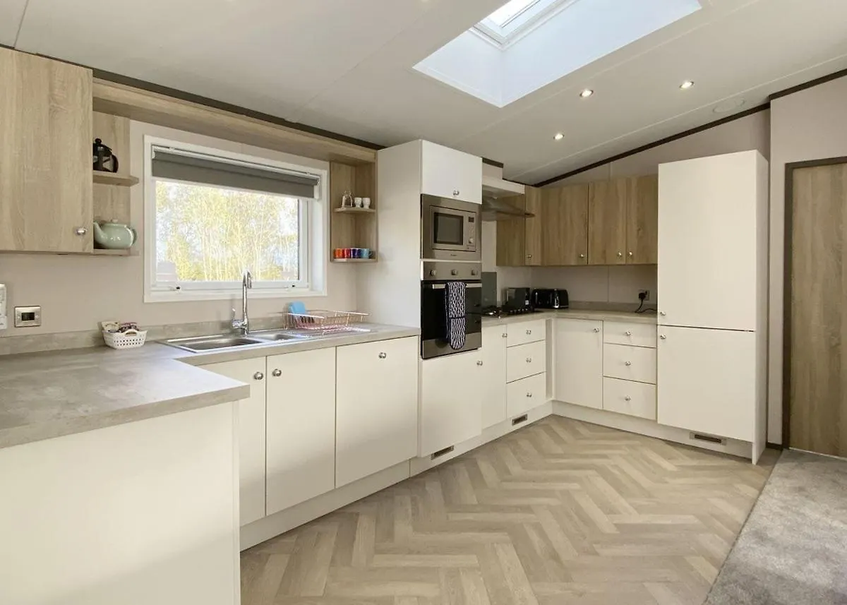 Flusco Wood