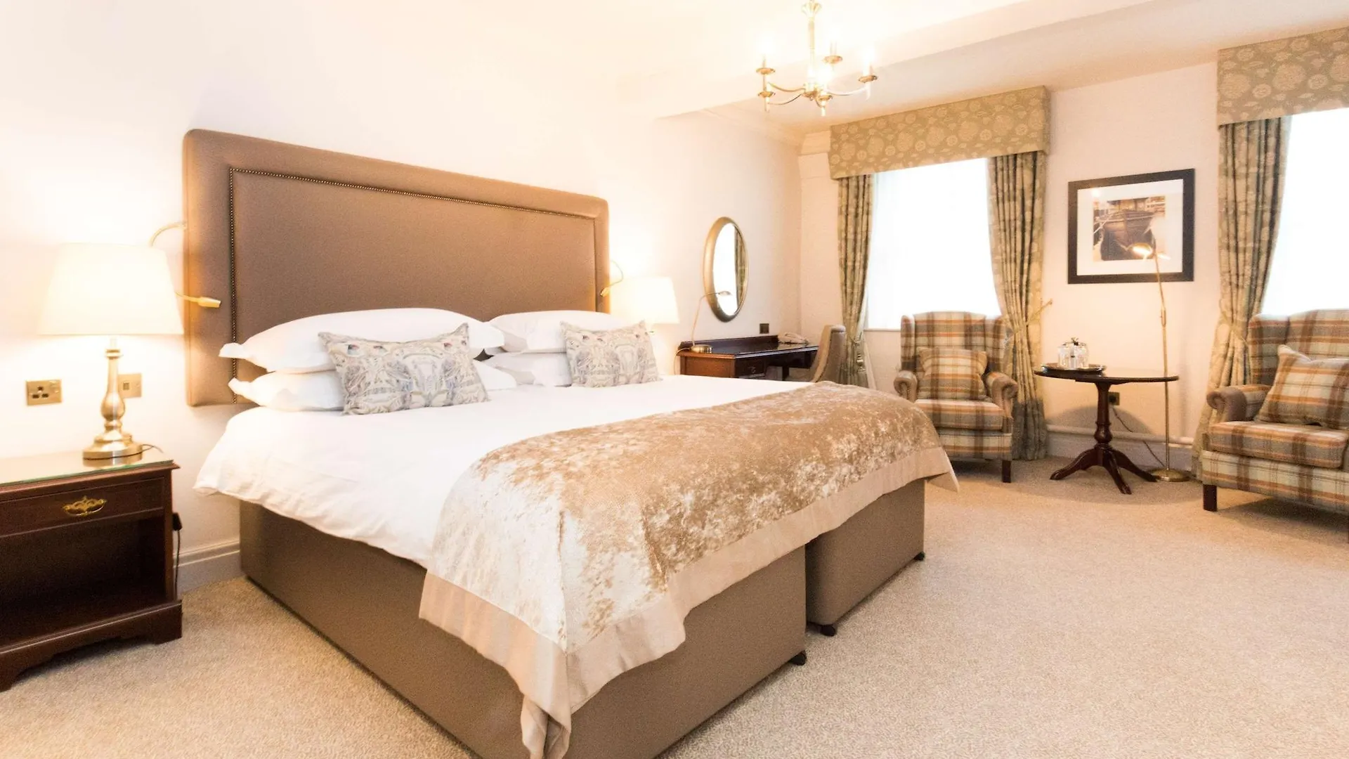 Macdonald Old England & 4* Bowness-on-Windermere