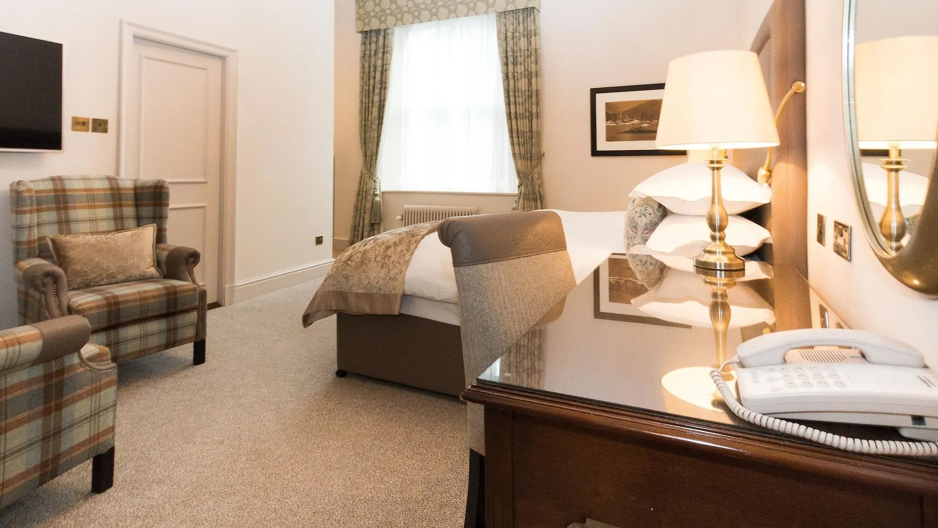 Macdonald Old England & 4* Bowness-on-Windermere
