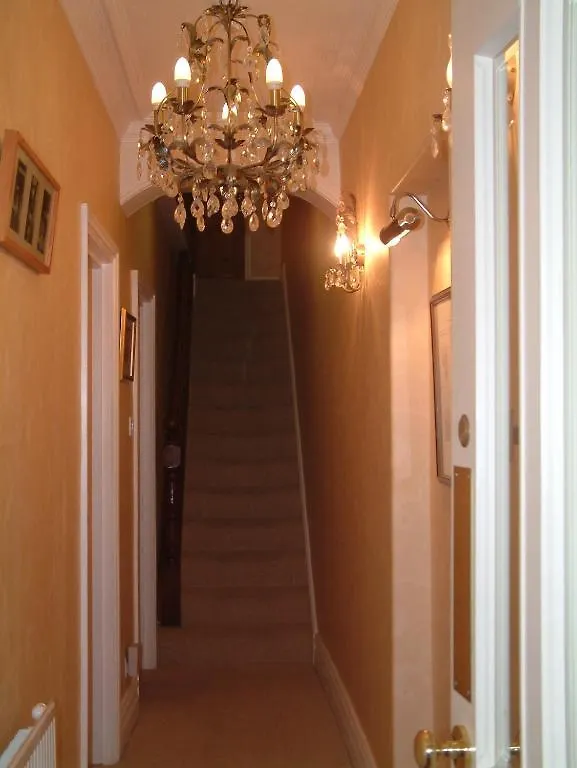 Oda ve Kahvaltı Millbeck 4*