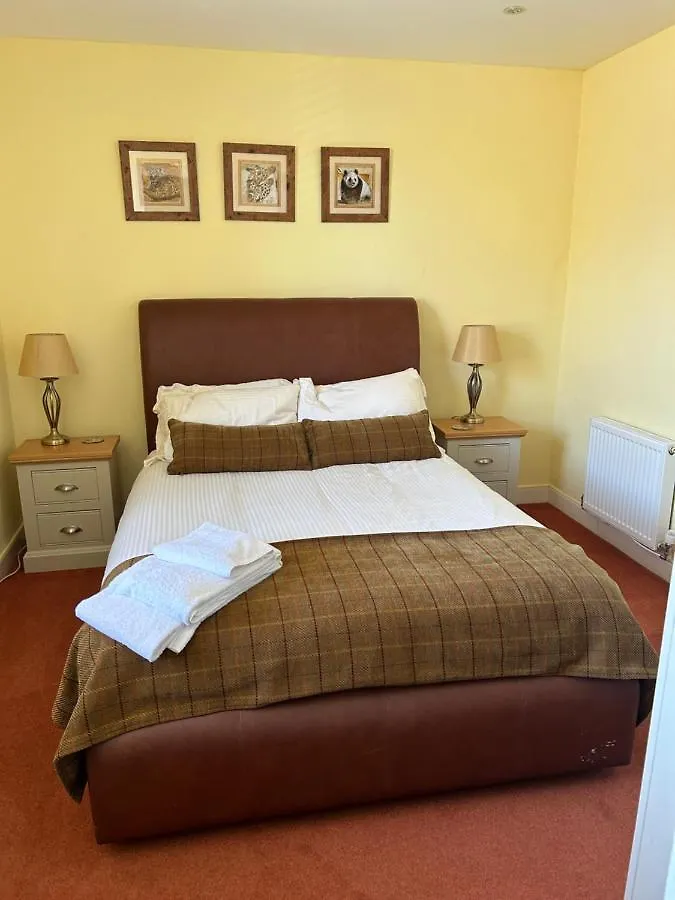 Moresby Hall Hotell 5*