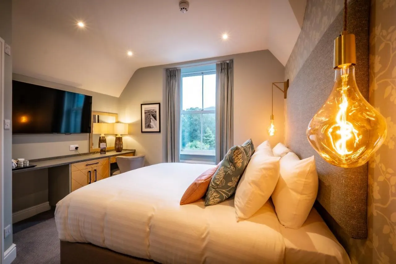 Hotel Fell 4*