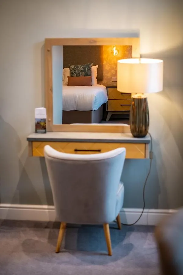 Fell Hotel 4*