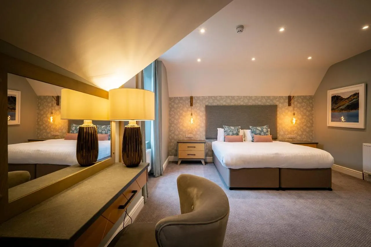 Hotel Fell
