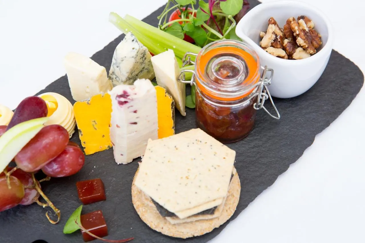Отель Applegarth & Restaurant (adults Only) 5*