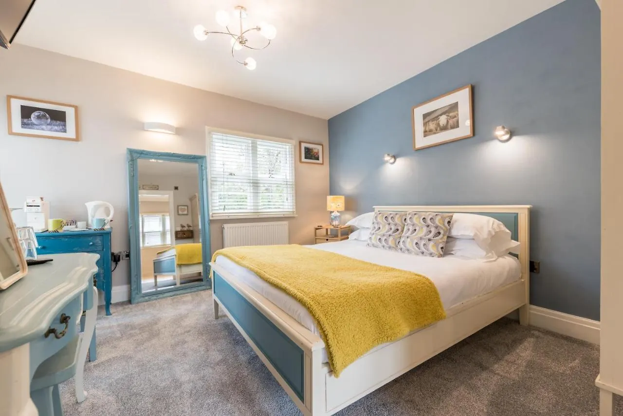 Heidi's Bed & Breakfast