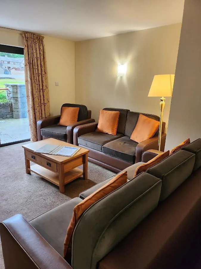 Lakeland Village リゾート 3*