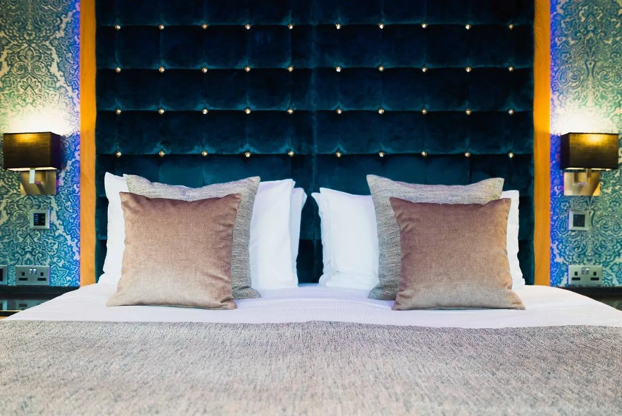 Hotel Church By The Cranleigh Boutique *