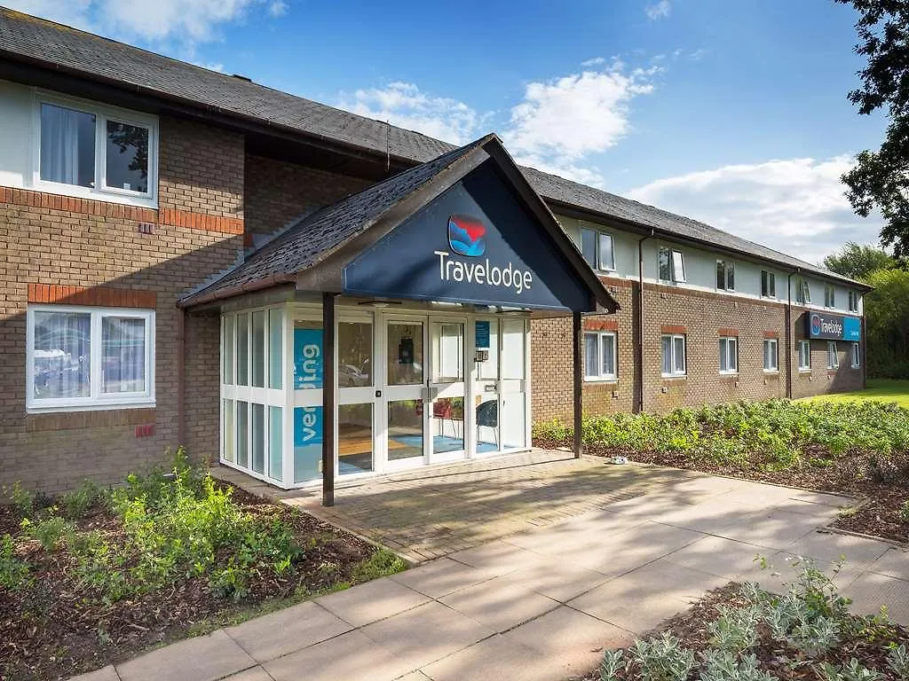 Hotel Travelodge Carlisle M6 3*