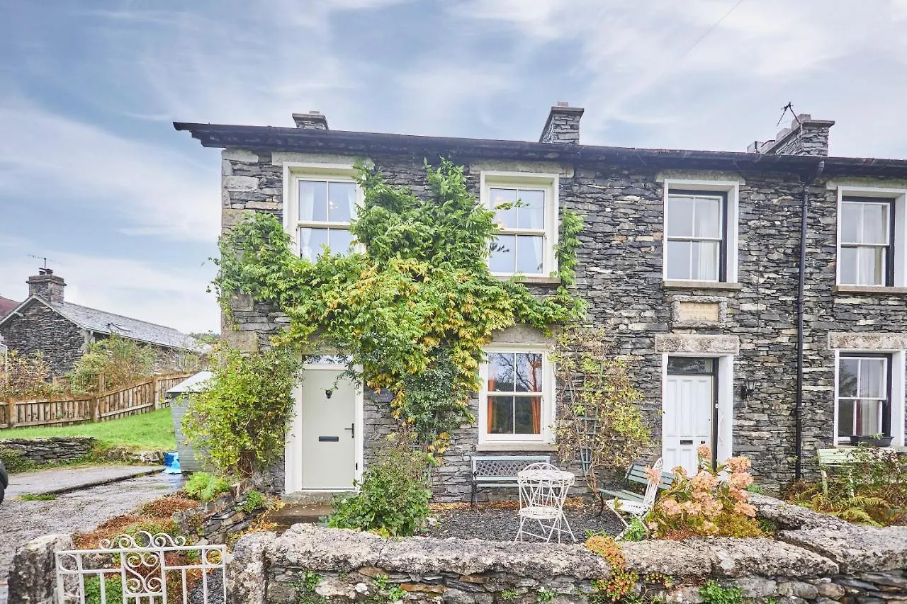 Host & - Prospect Newby Bridge