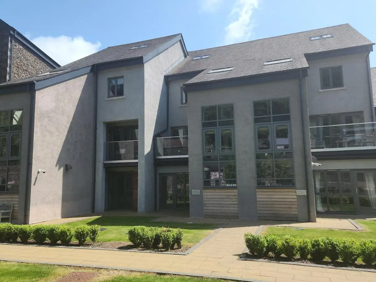 Apartment 3 Bed In Newby Bridge Sz024