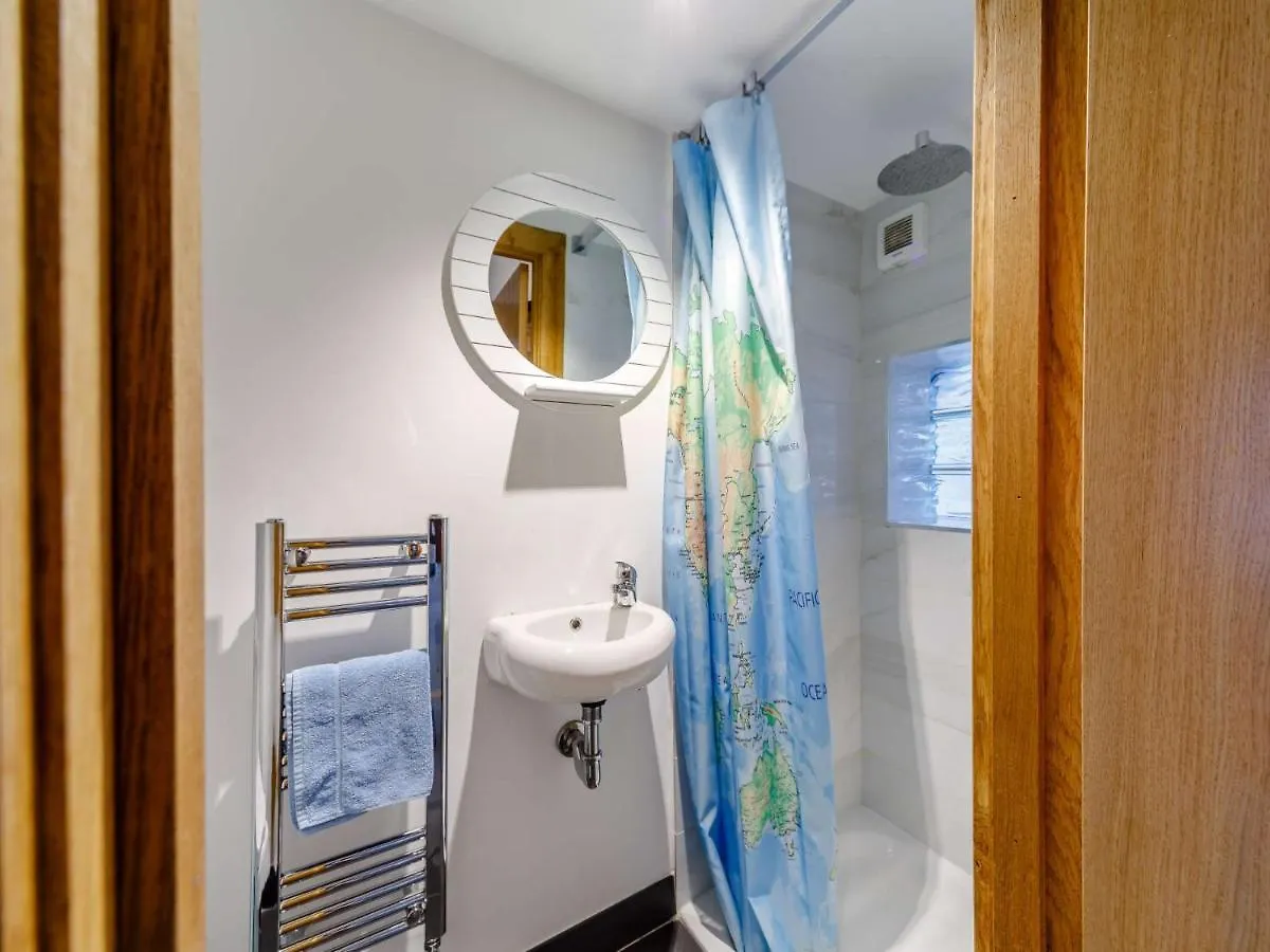 Holiday home 3 Bed In 86087