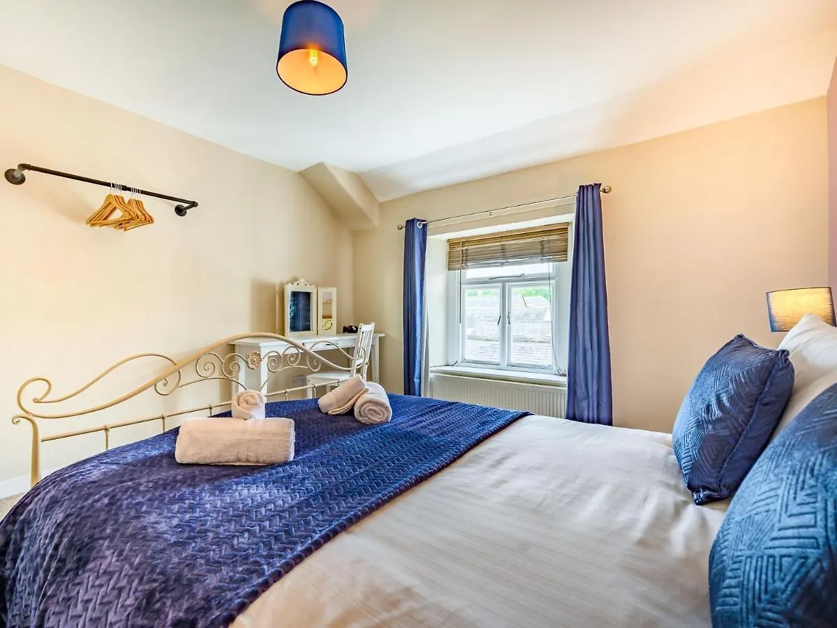 2 Bed In 87481 Apartment *