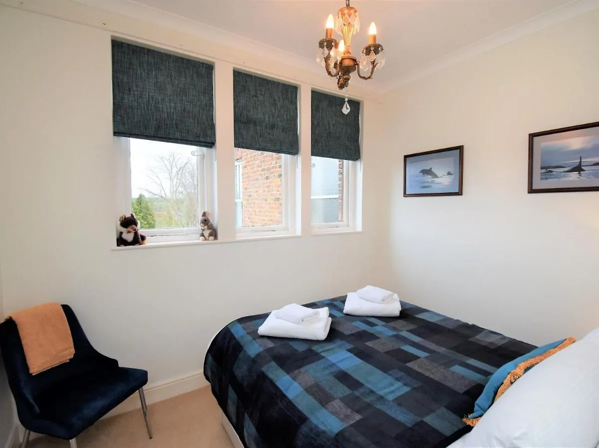 Holiday home 5 Bed In Carlisle 87447 Scotby
