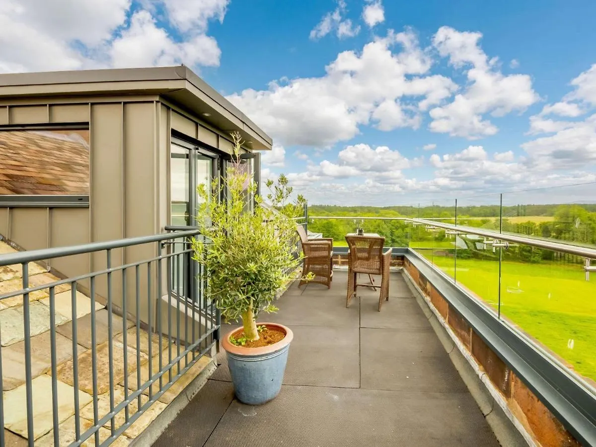 5 Bed In Carlisle 87447 Holiday home Scotby