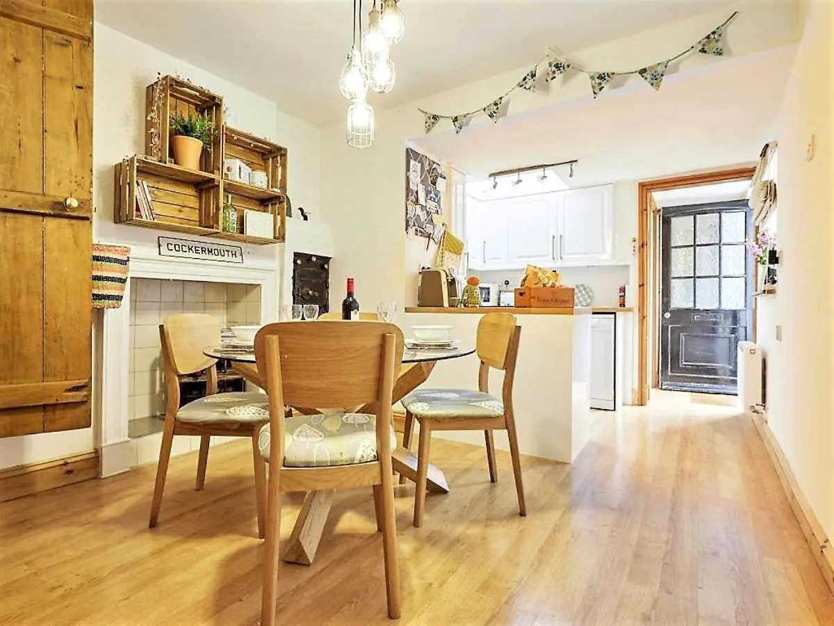 2 Bed In Sz123 Holiday home Cockermouth