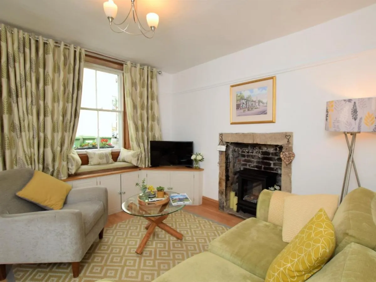 2 Bed In Sz123 Holiday home Cockermouth