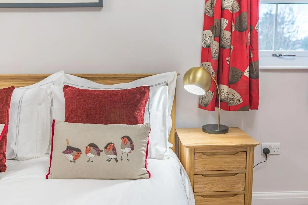 Holiday home Summerbank Cottage, Luxury District In *