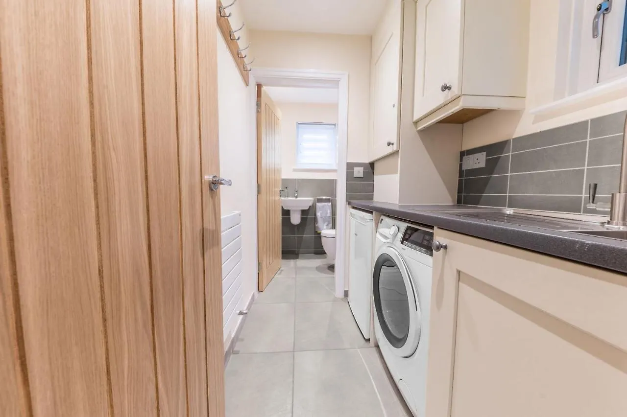 Summerbank Cottage, Luxury District In