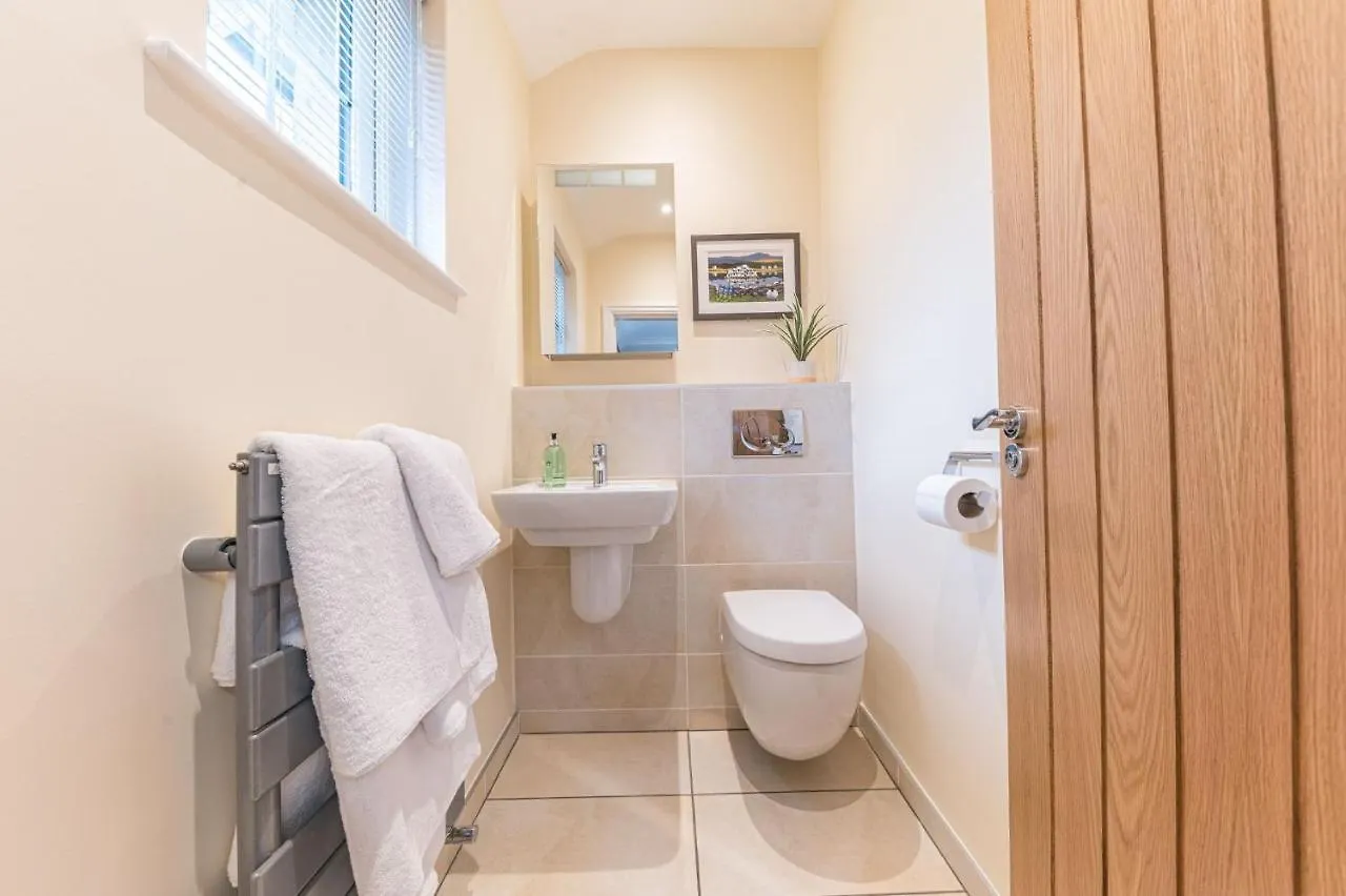 Ferienhaus Summerbank Cottage, Luxury District In *