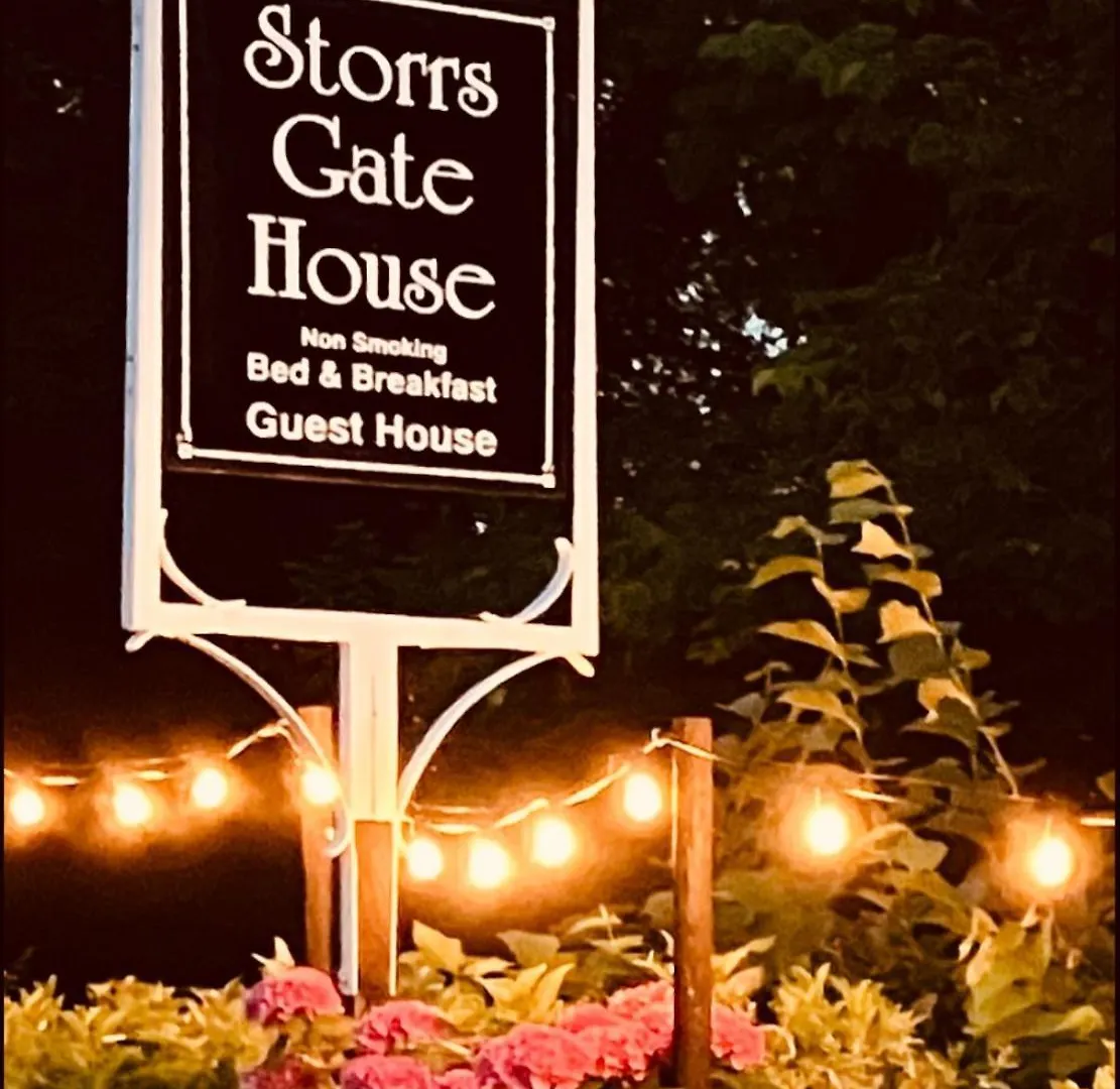 B&B Storrs Gate House 5*