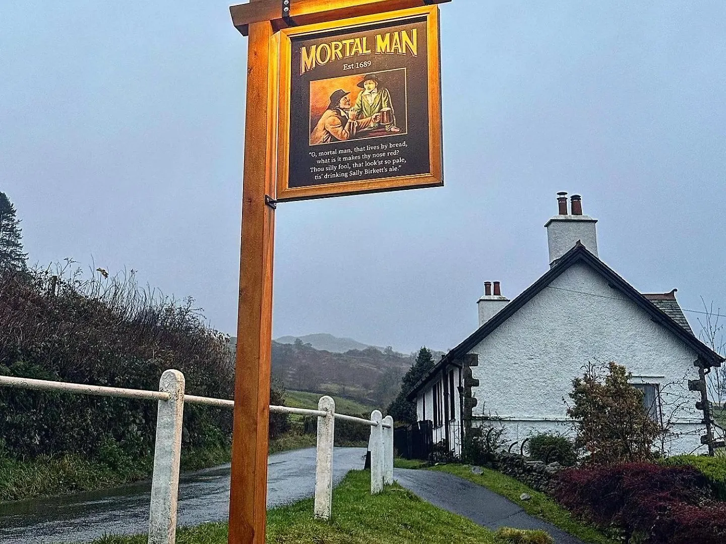 The Mortal Man Inn 3*