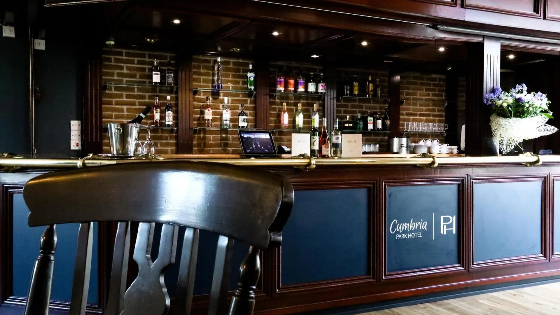 Cumbria Park Hotel 3*
