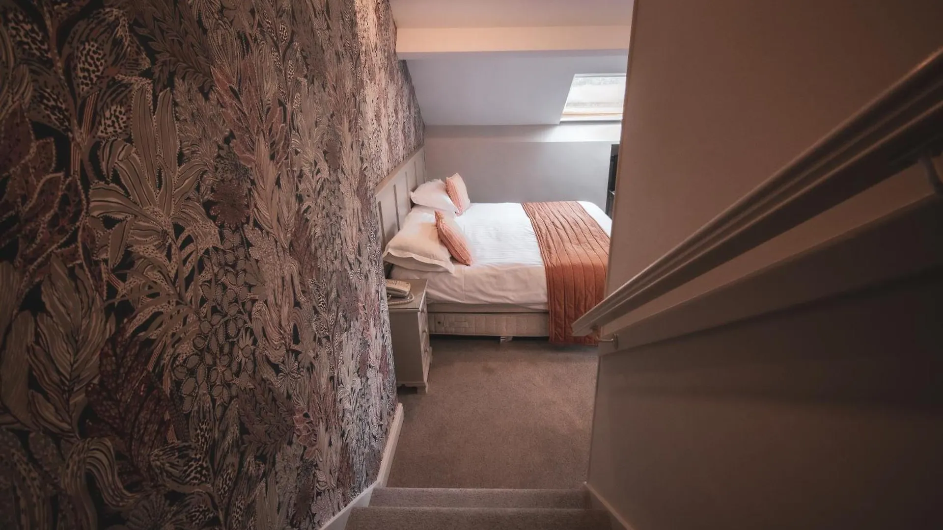 Briery Wood Hotel